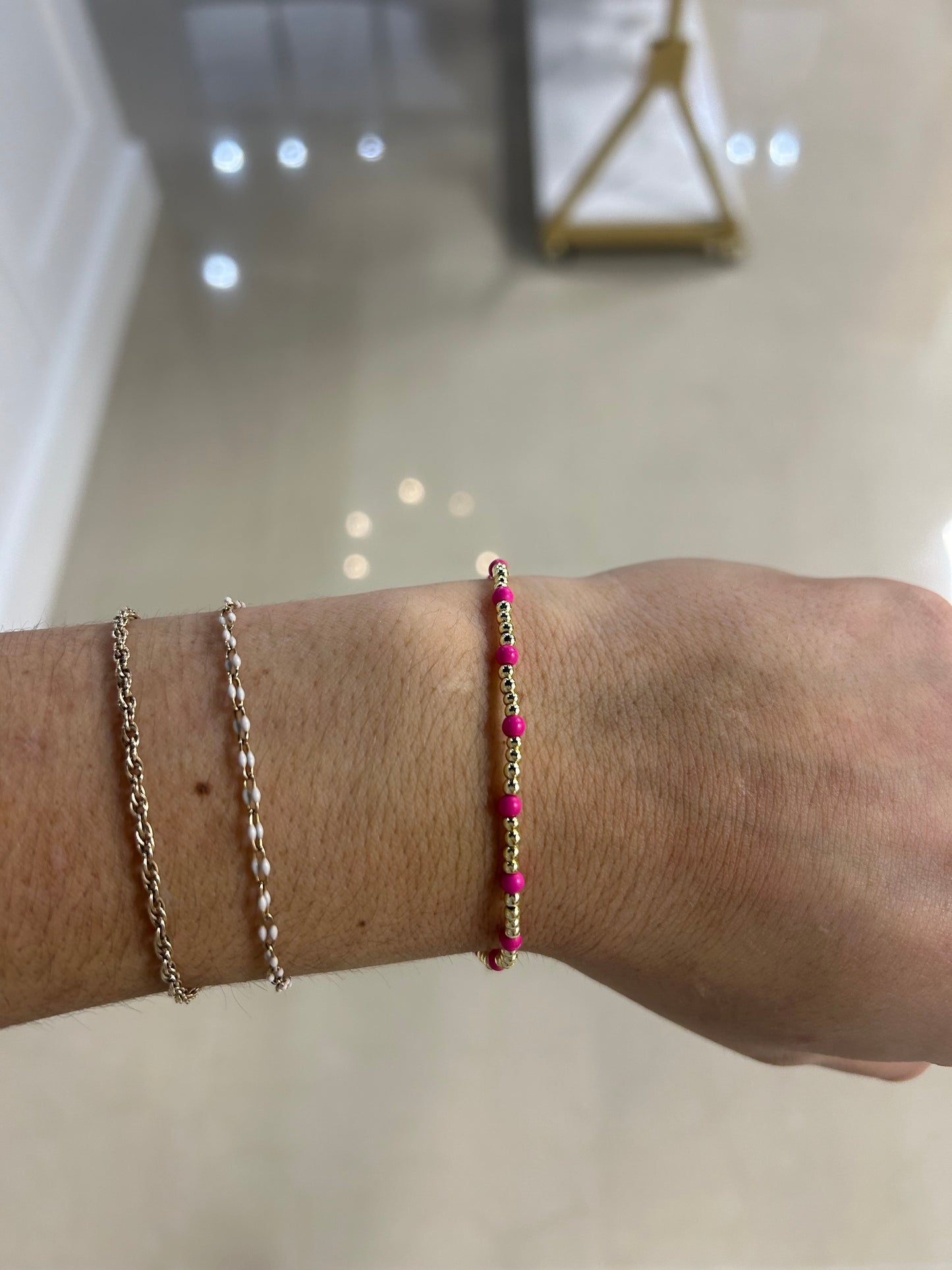 THE BUBBLY PINK BRACELET