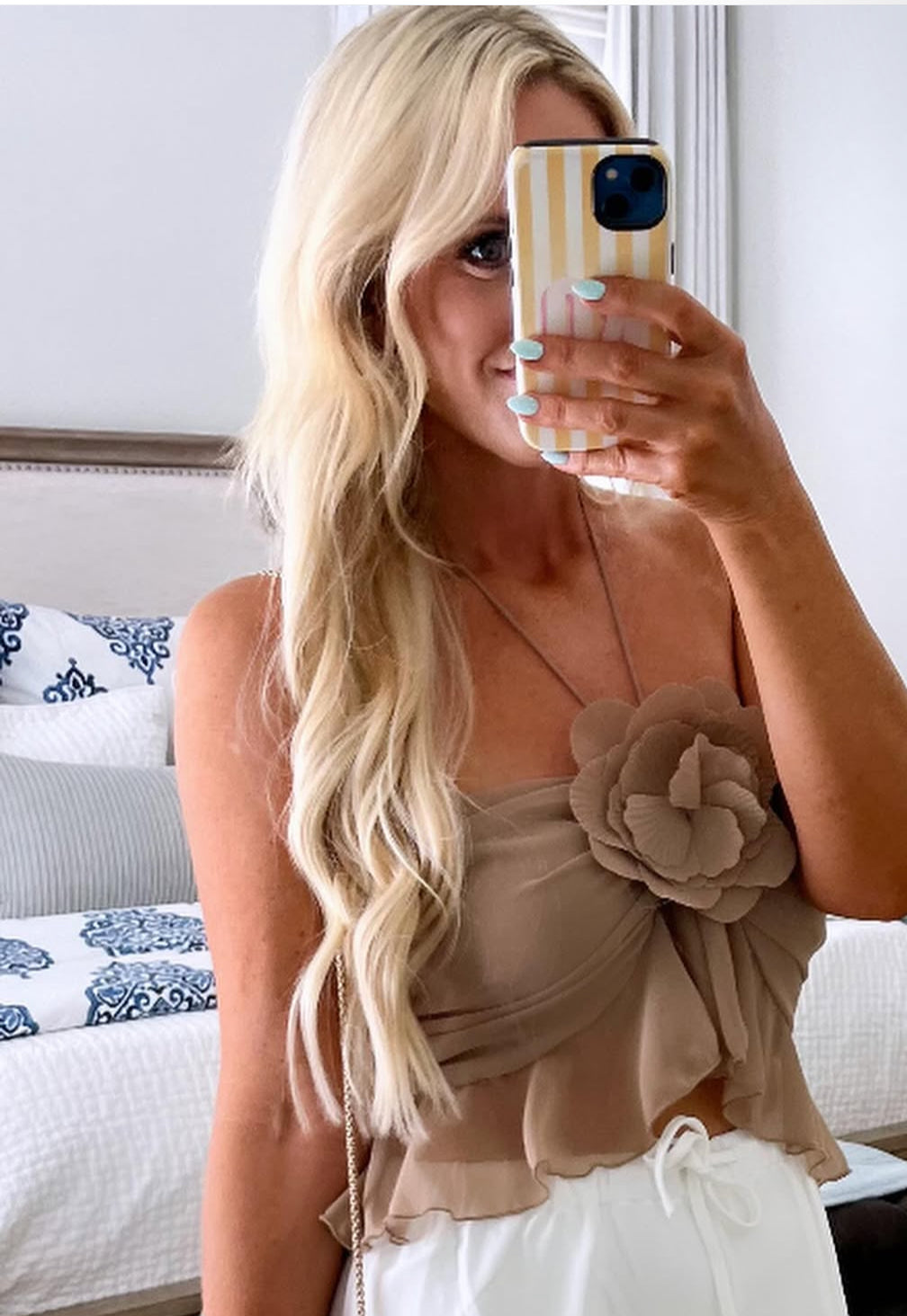 PETAL HALTER RUFFLE TOP