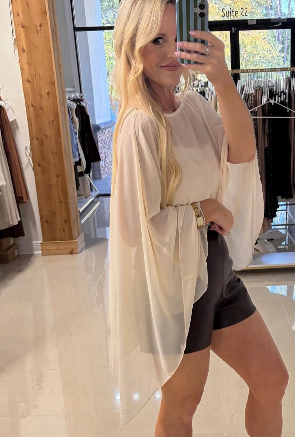 LIZZIE PONCHO