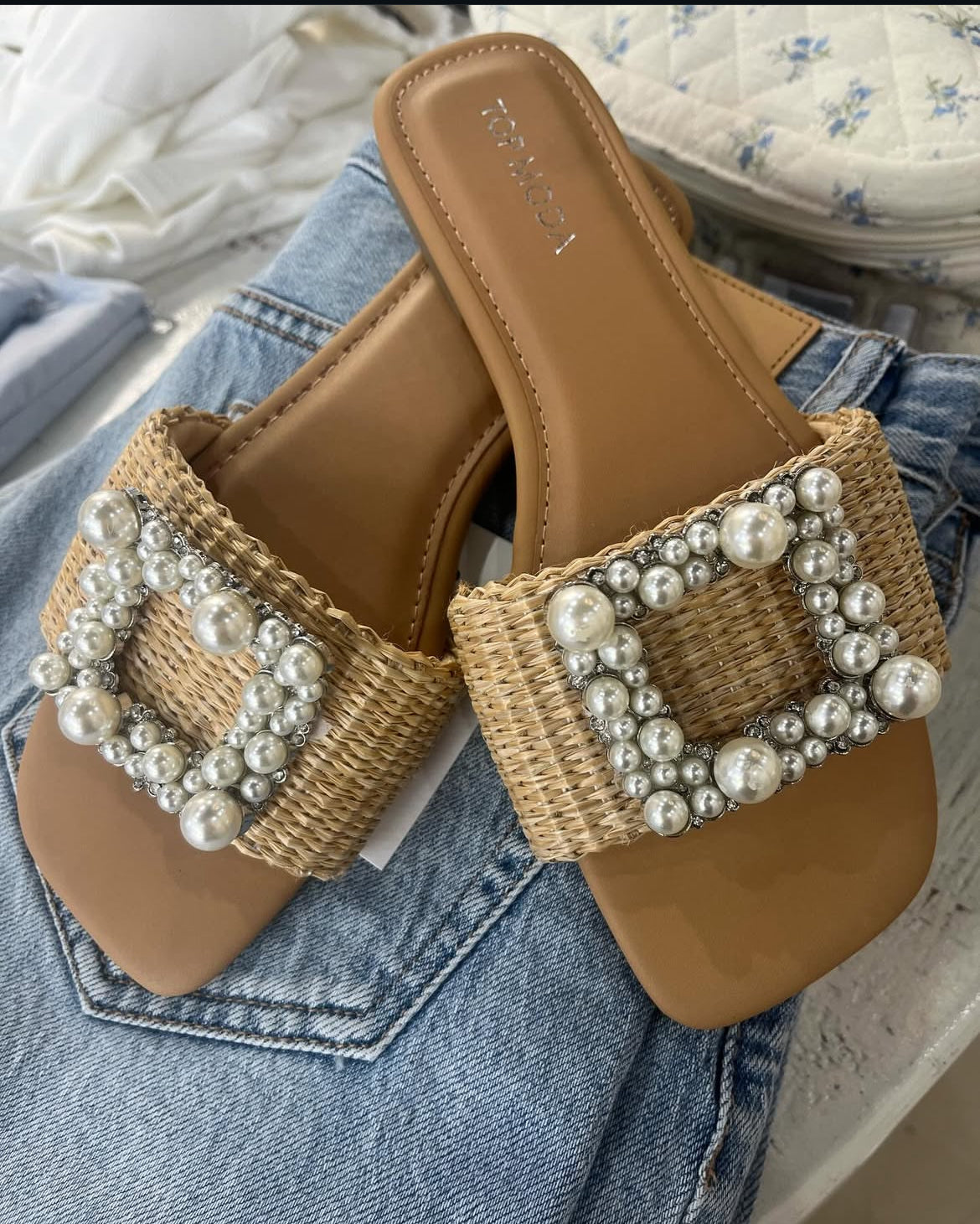 LAUREN SANDALS
